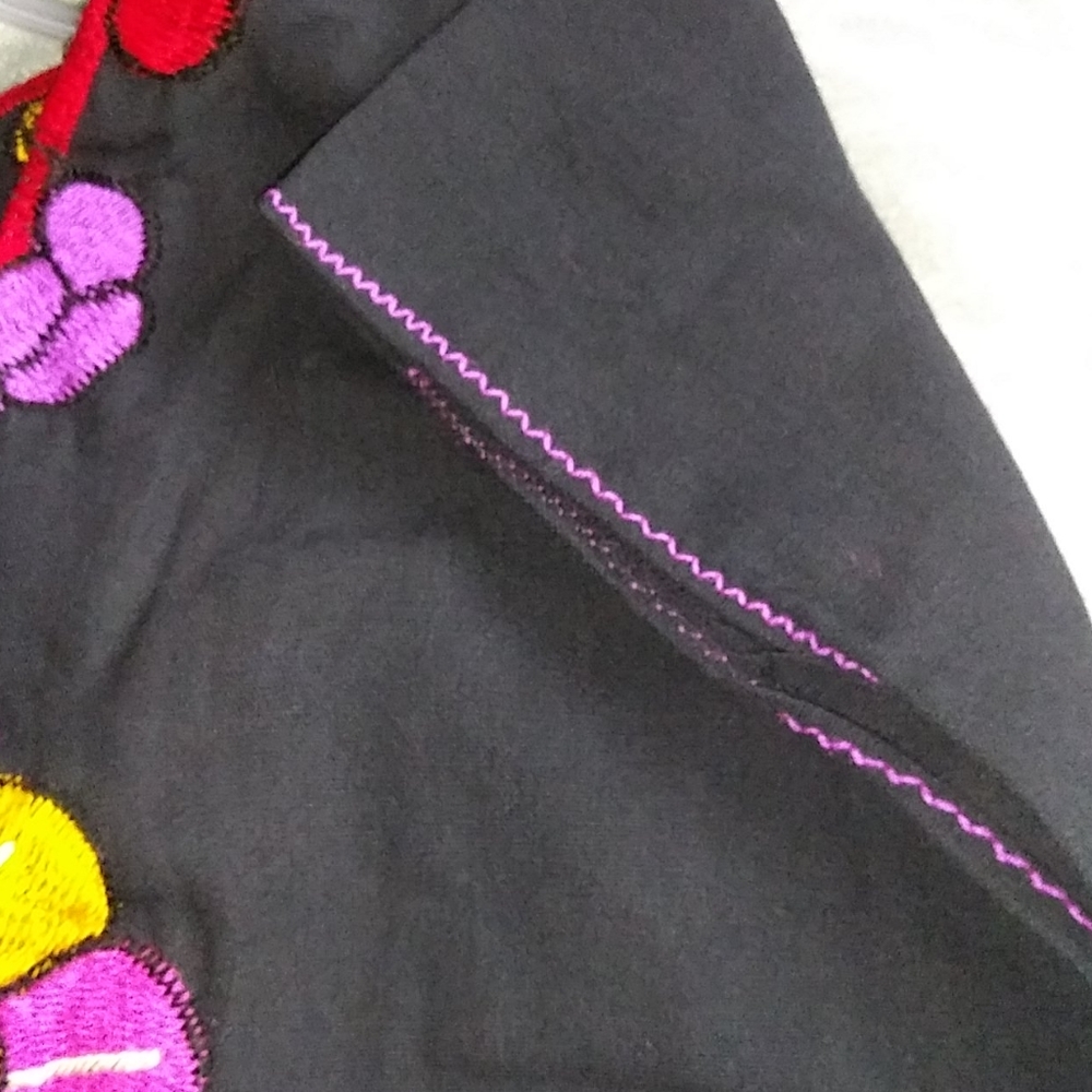 Handmade Blouse - Picture 4 of 4